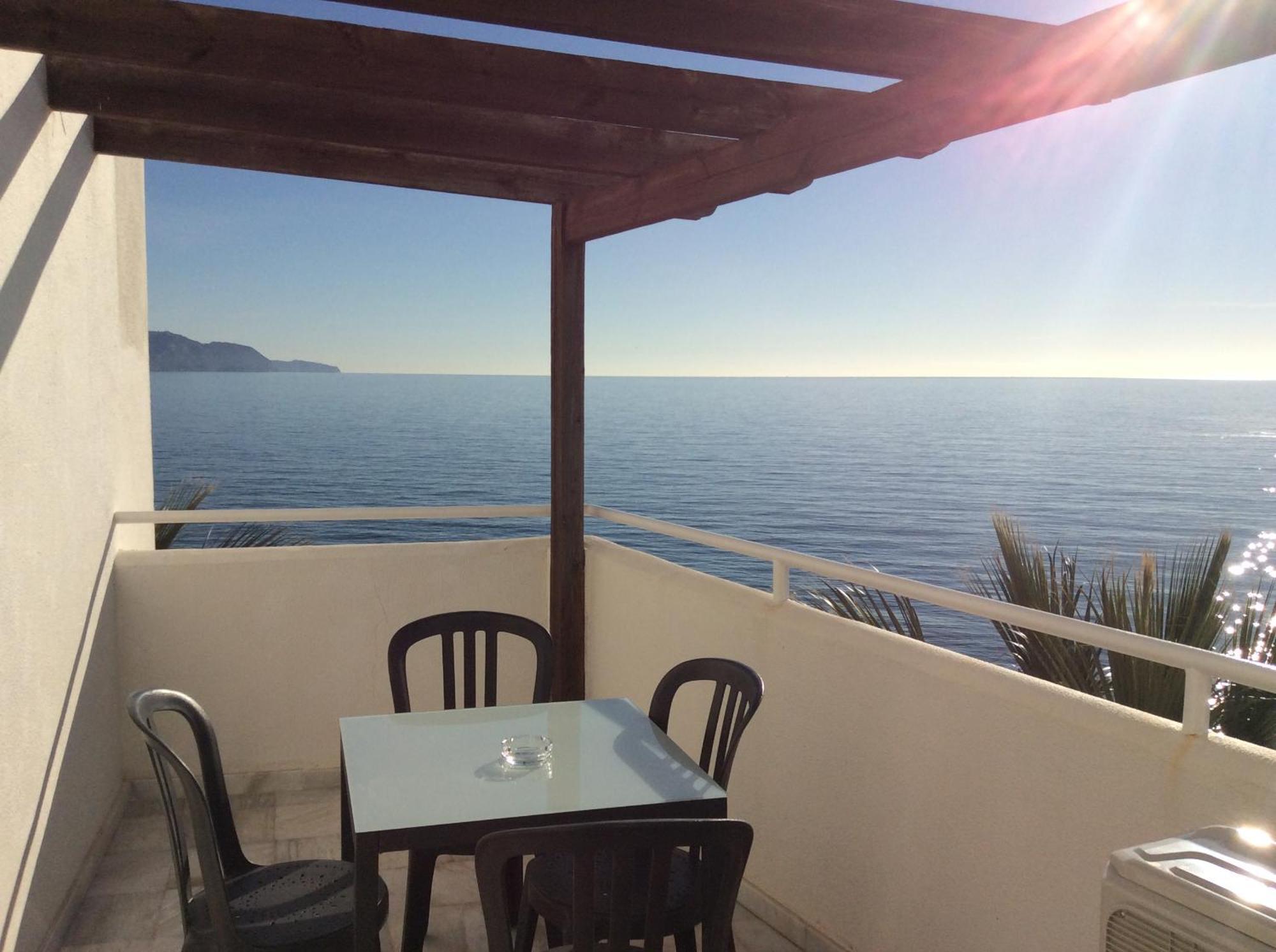 Fuentes De Nerja Apartamento Exterior foto